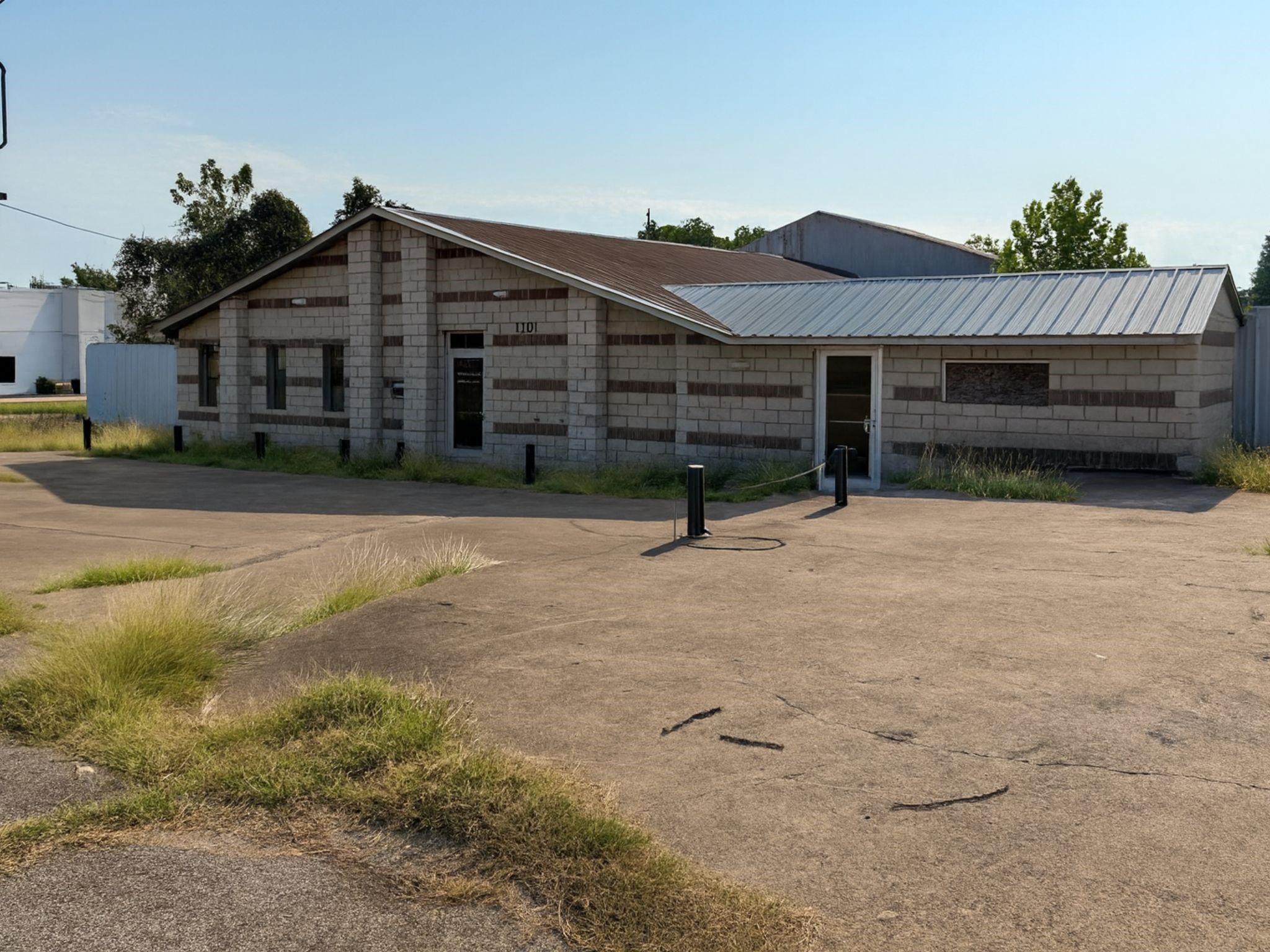 1701 W Palestine Avenue Palestine TX 75801