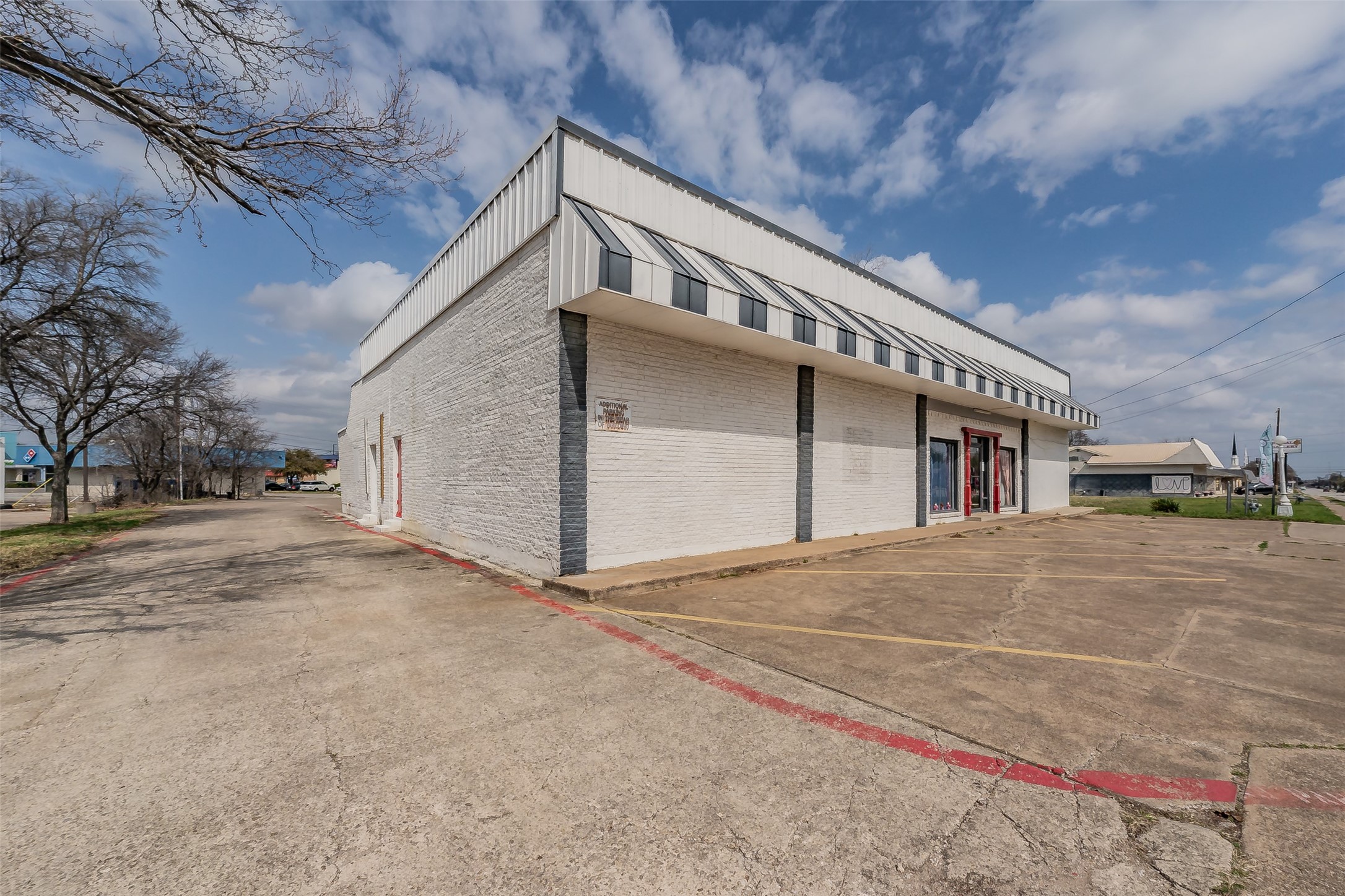 7235 Glenview Drive Richland Hills TX 76180
