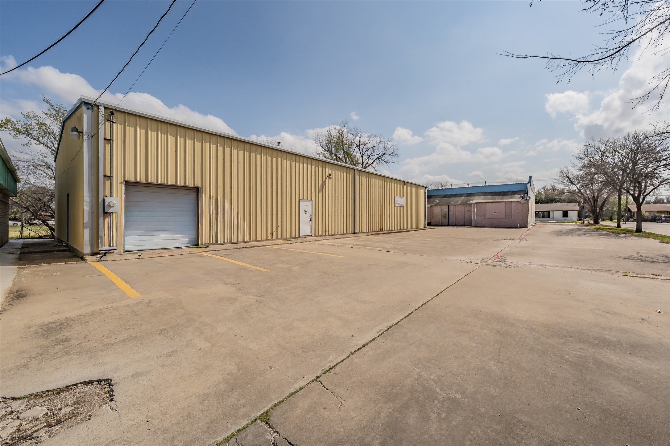 7235 Glenview Drive Richland Hills TX 76180