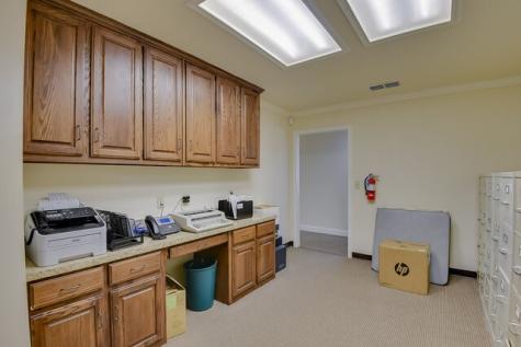 580 N Hampton Road Desoto TX 75115