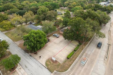 580 N Hampton Road Desoto TX 75115