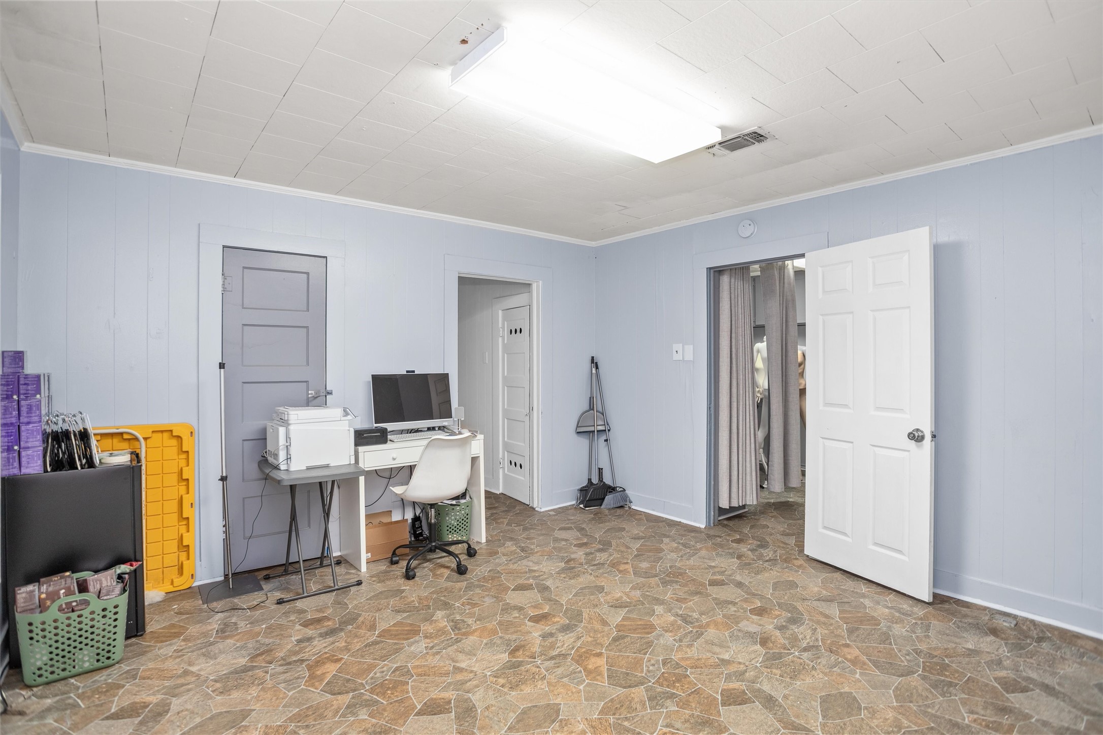 1009 E Denman Avenue Lufkin TX 75901