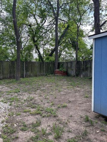 414 N Avenue F Clifton TX 76634