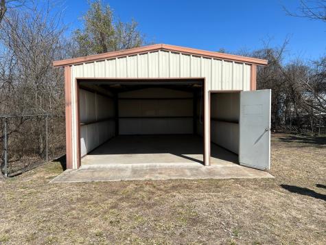 500 W Moore Street Granbury TX 76048