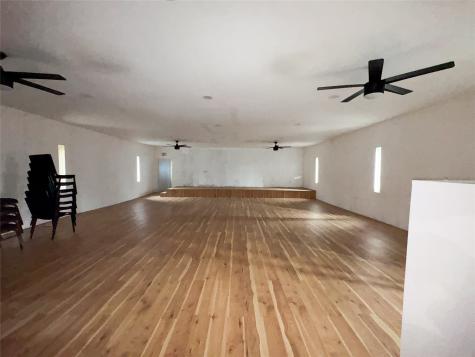 1734 S Denley Drive Dallas TX 75216
