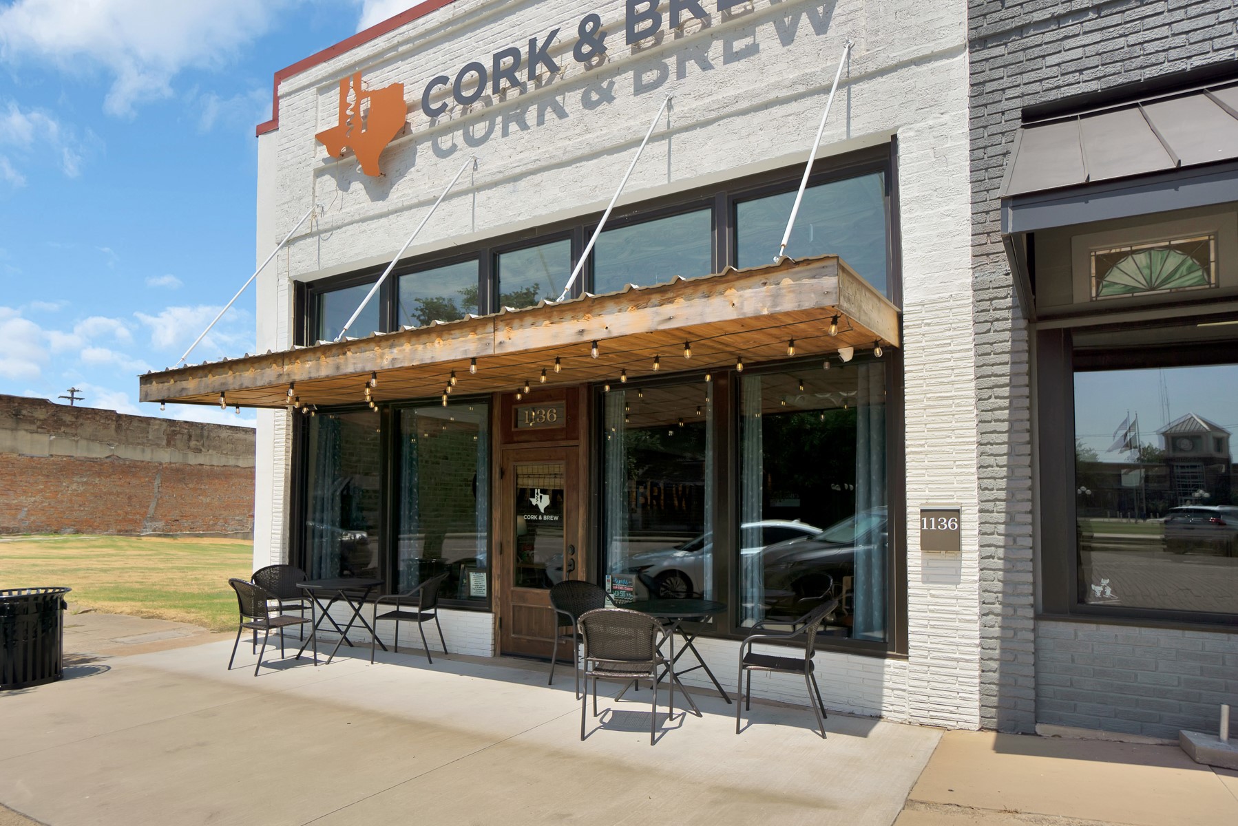 1136 Main Street Commerce TX 75428