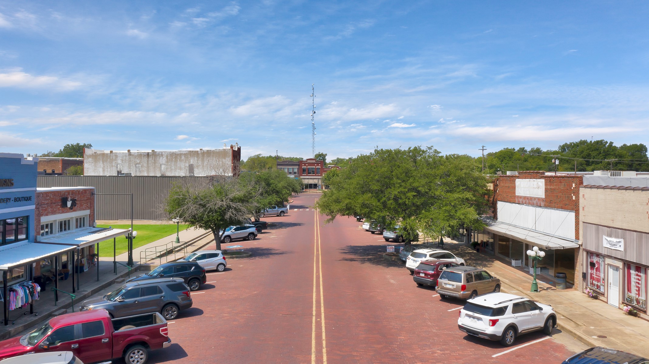 1136 Main Street Commerce TX 75428