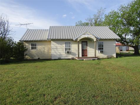 1801 W Highway 199 Springtown TX 76082