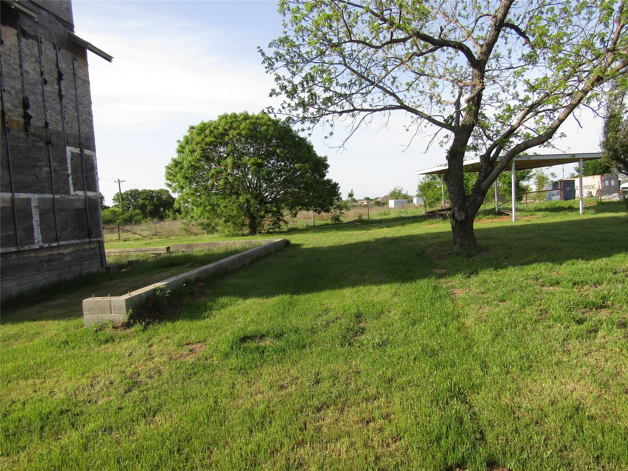 1801 W Highway 199 Springtown TX 76082