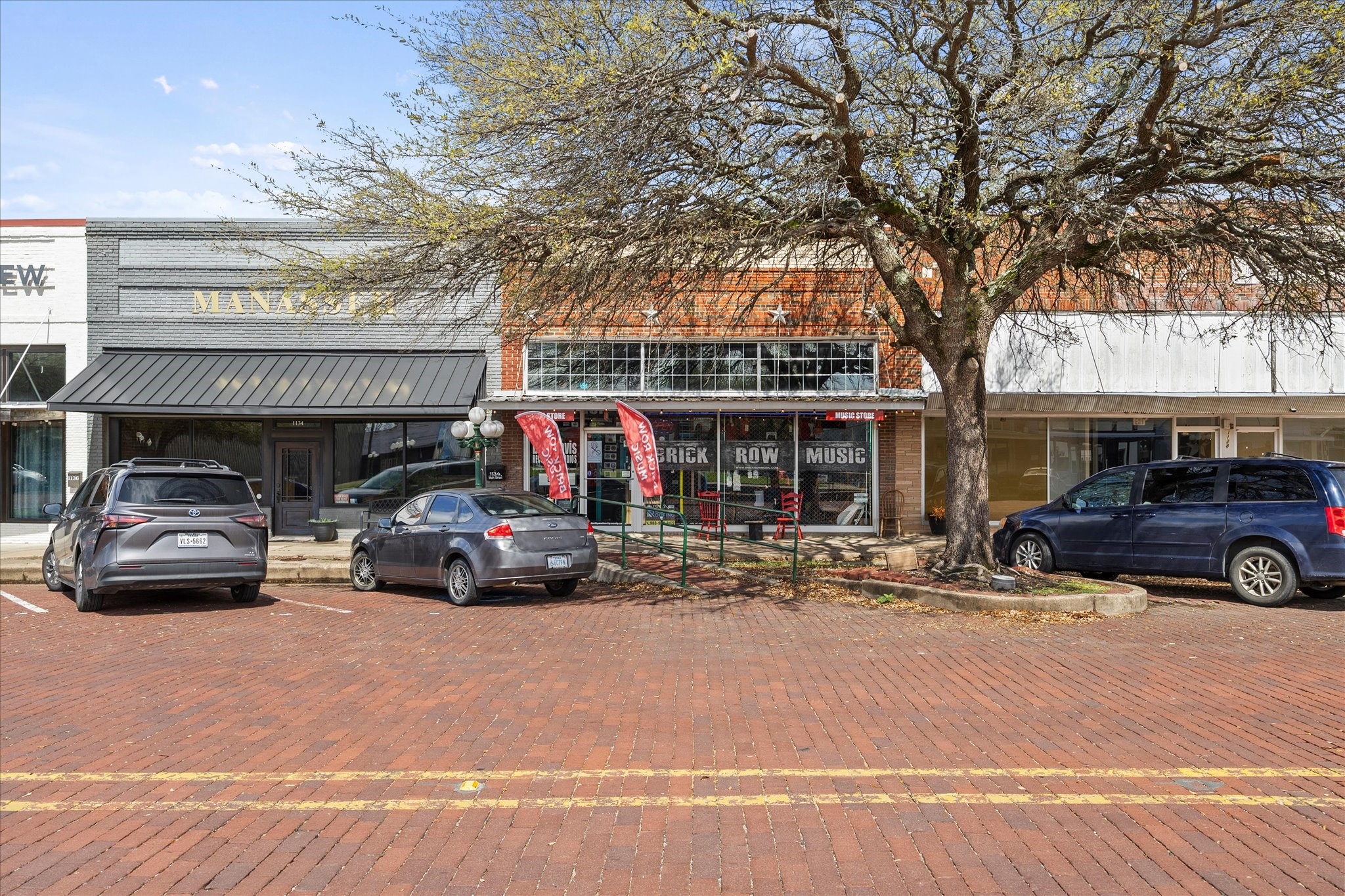 1132 Main Street Commerce TX 75428