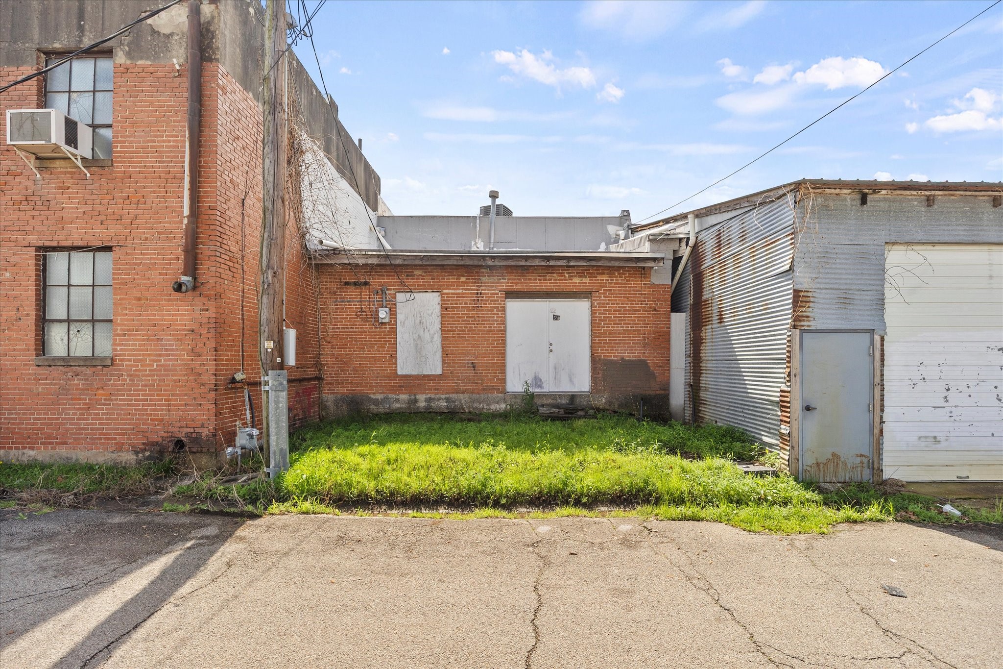1132 Main Street Commerce TX 75428