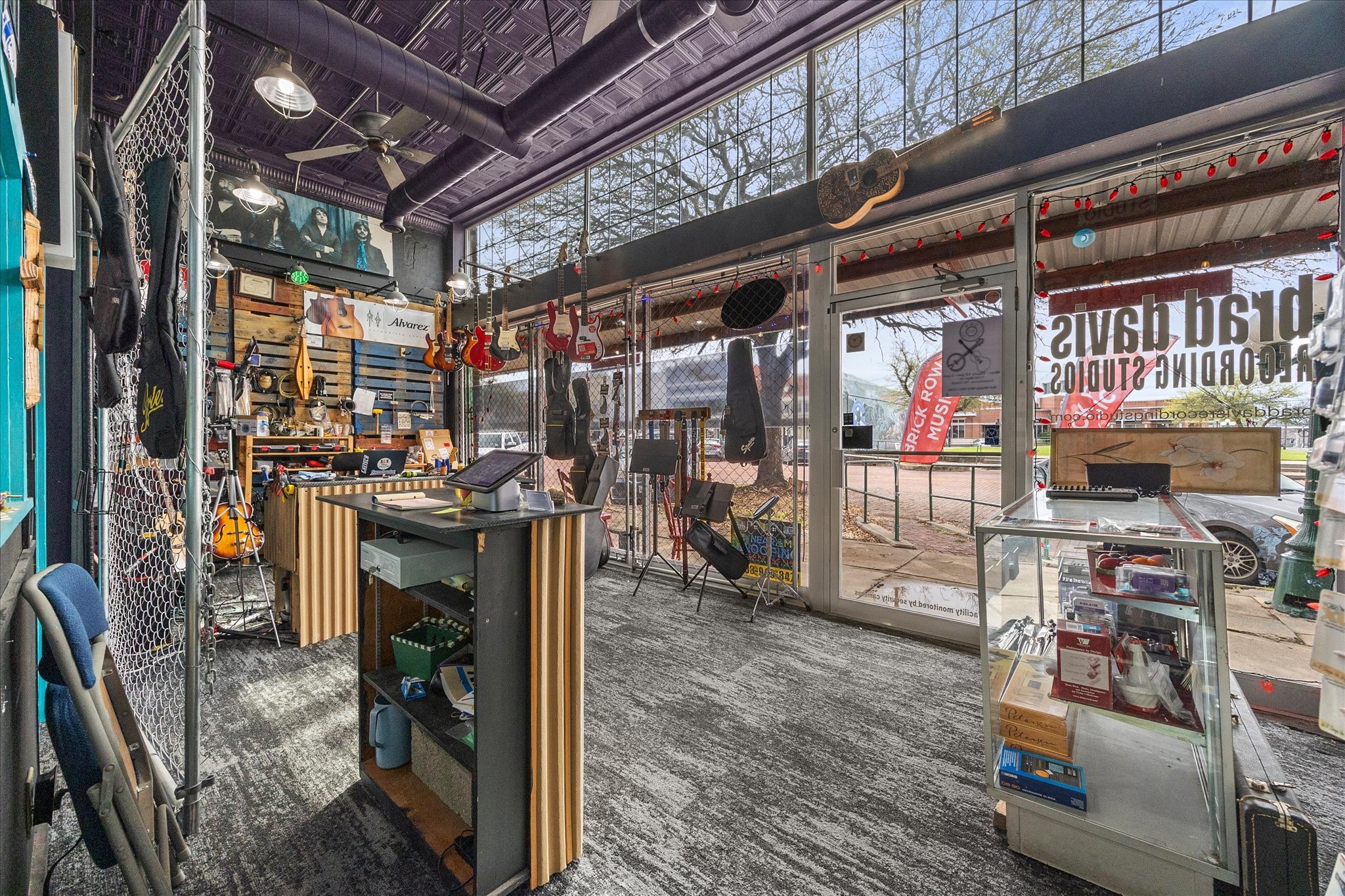 1132 Main Street Commerce TX 75428
