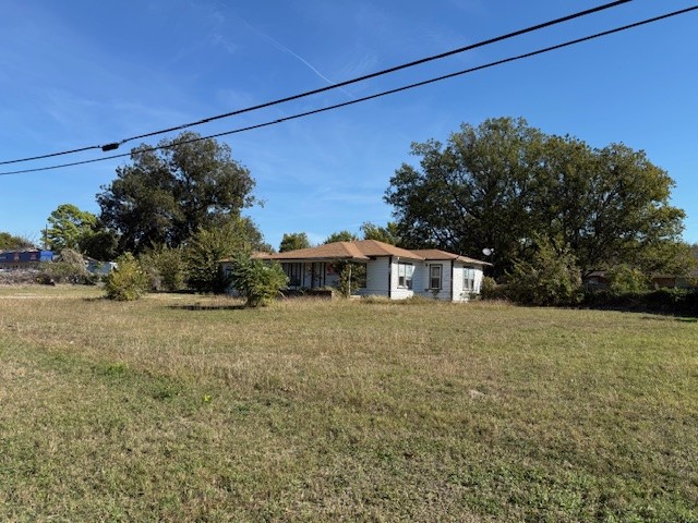 614 N Main Street Springtown TX 76082