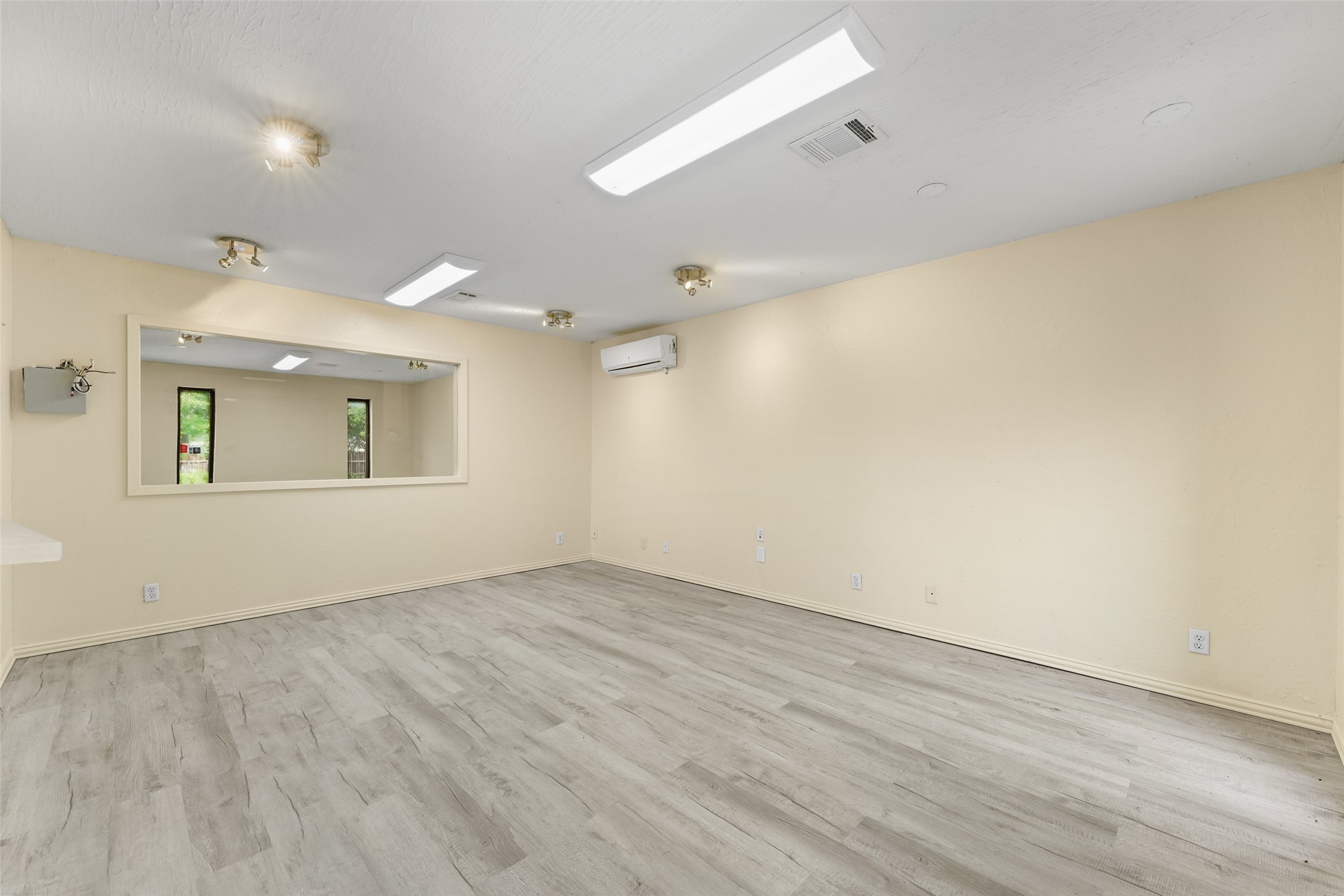 200 Cypress Seagoville TX 75159