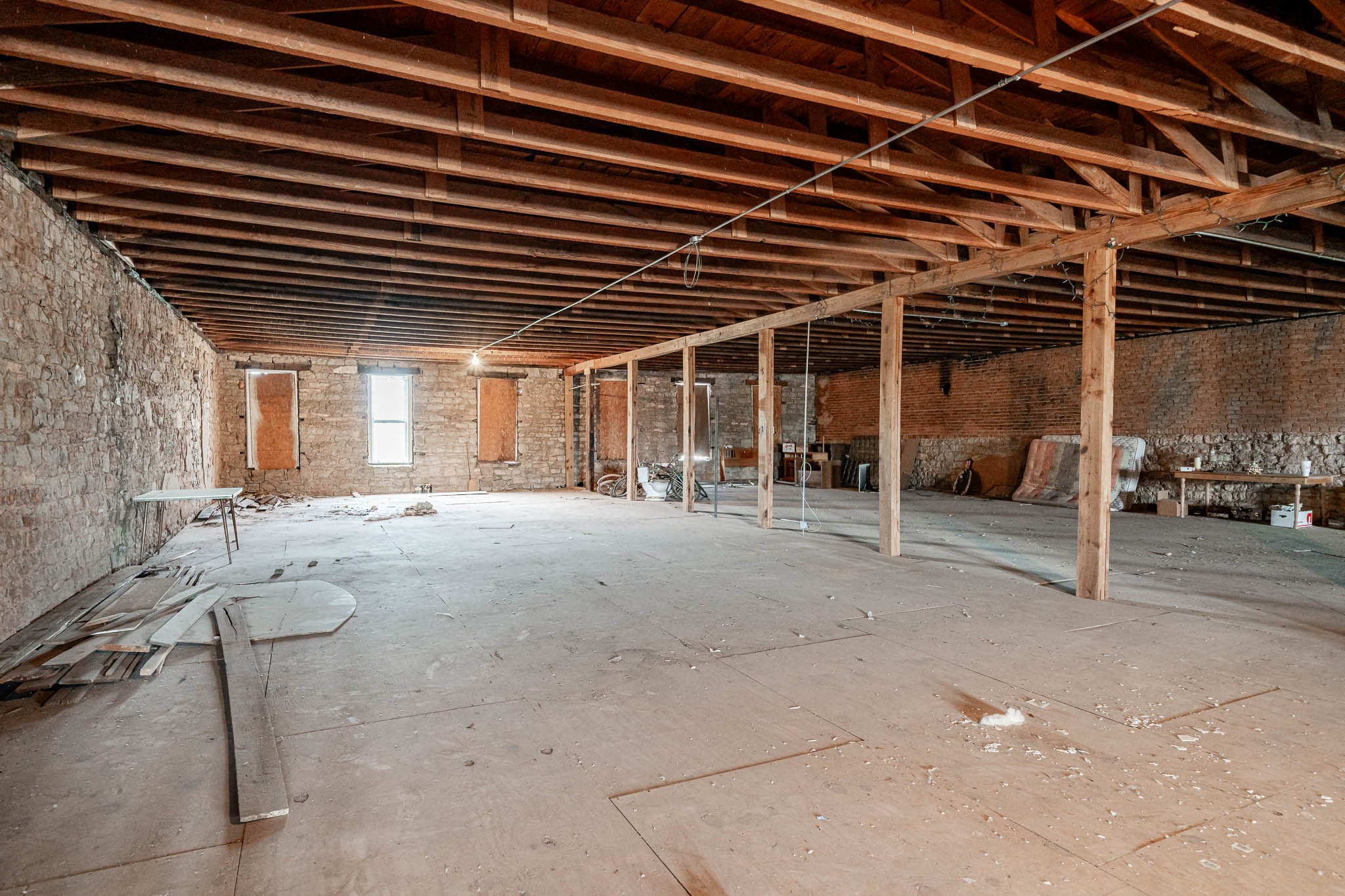 114 E Hamilton Street Stamford TX 79553