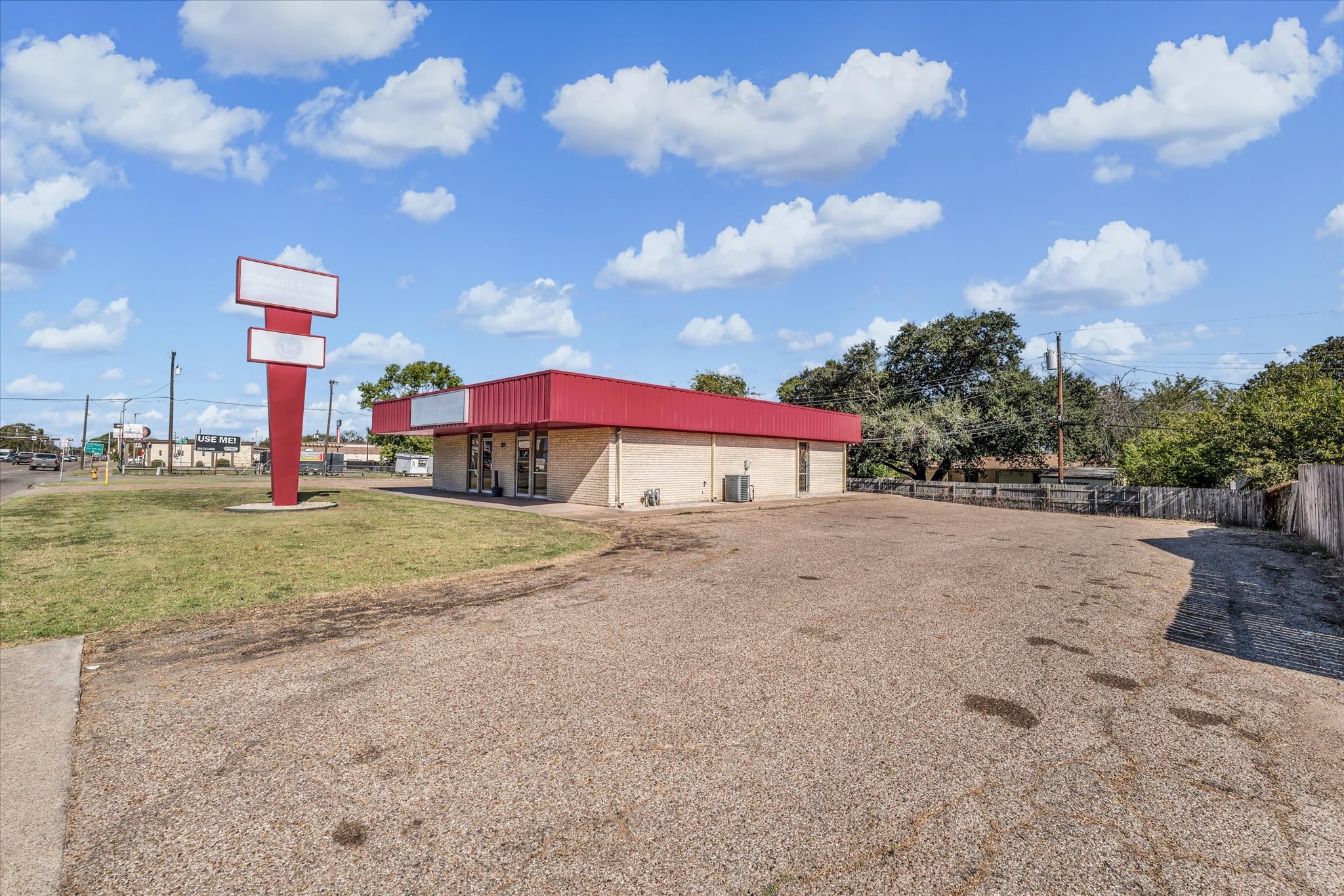 1311 N New Road Waco TX 76710