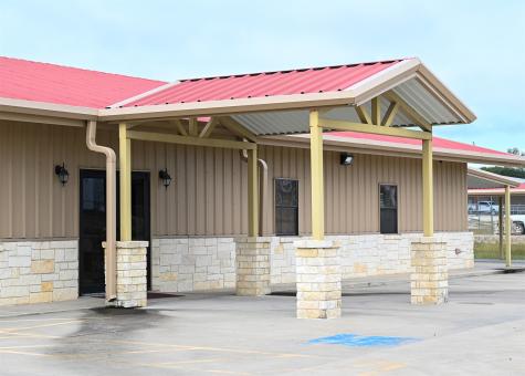 2719 Church Street Gonzales TX 78629