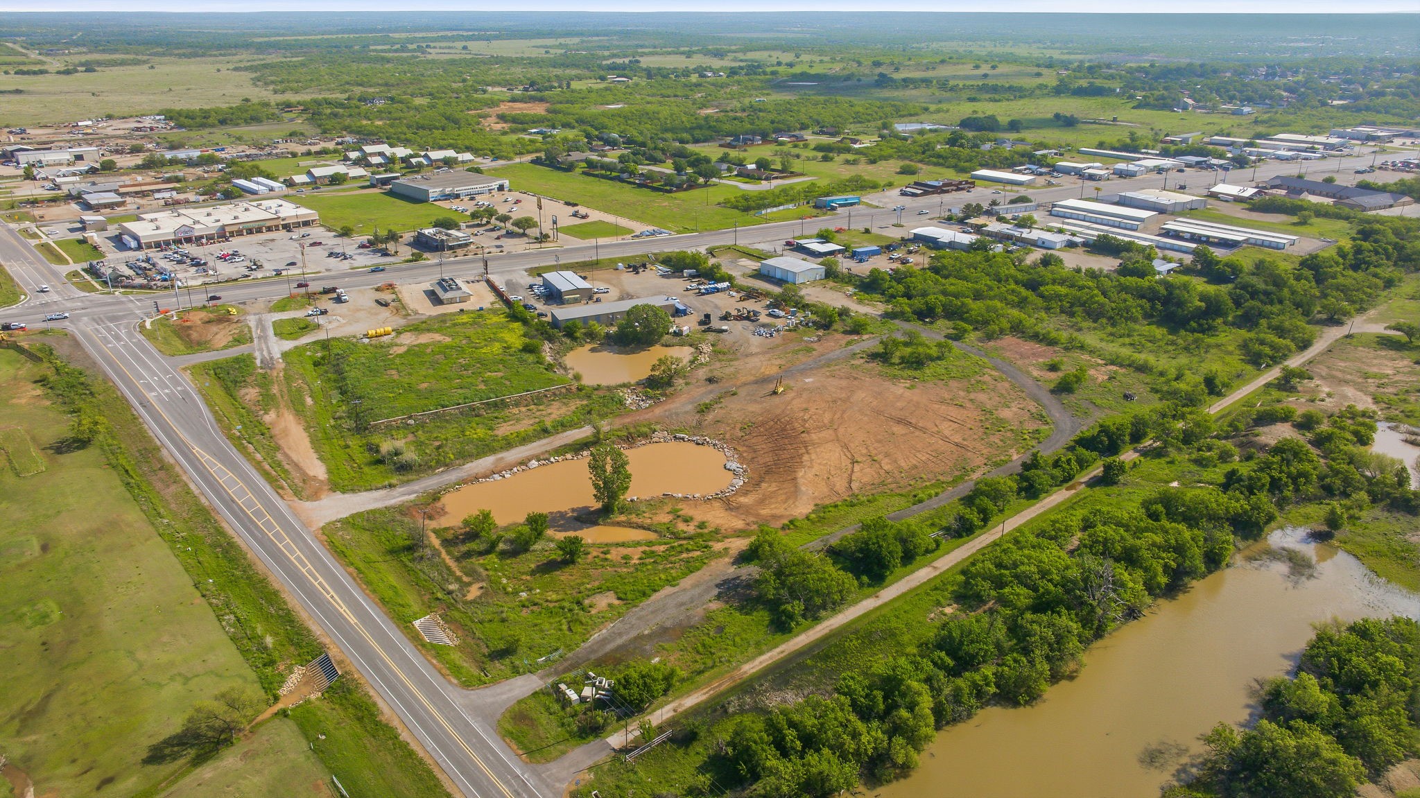 3429 W Walker Street Breckenridge TX 76424