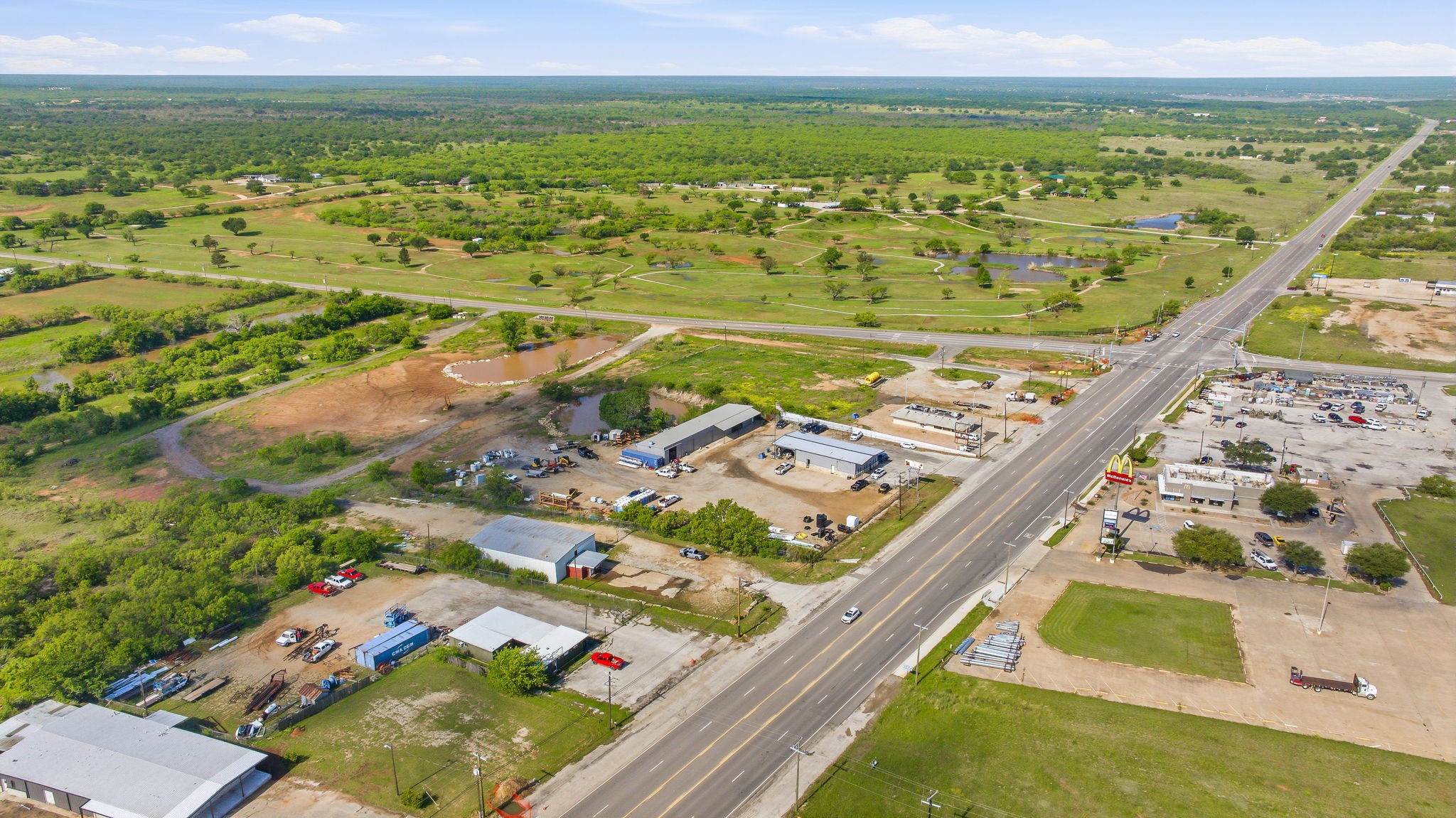 3429 W Walker Street Breckenridge TX 76424