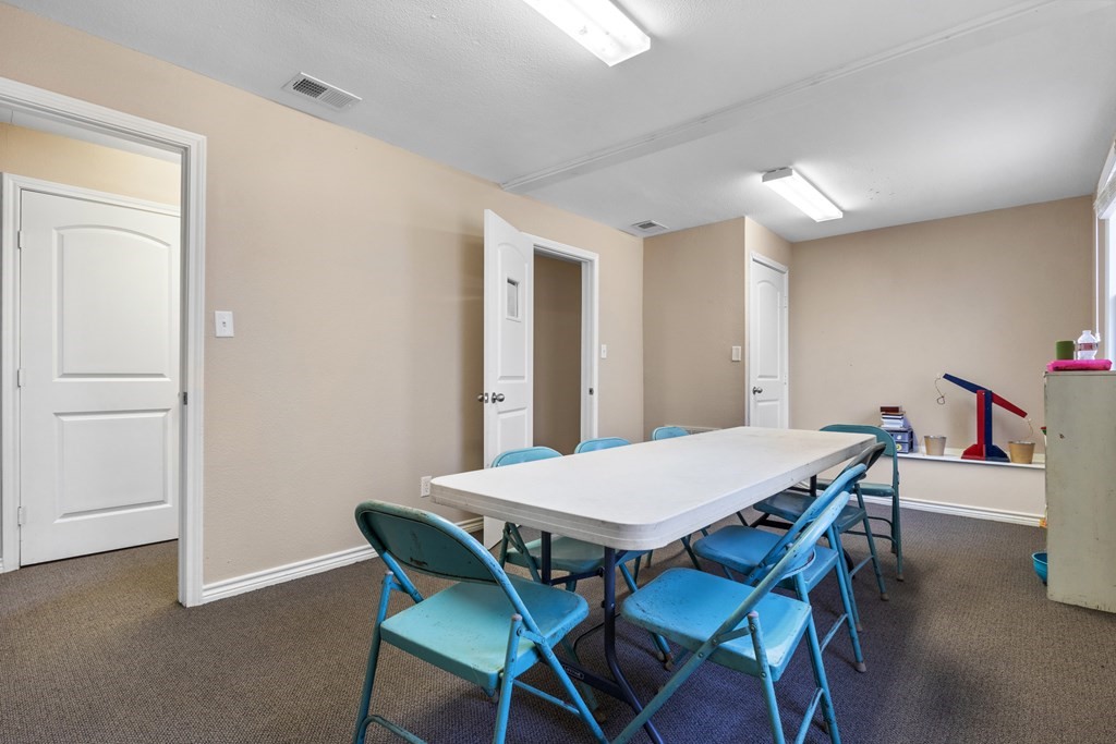 1525 Vz County Road 4512 Ben Wheeler TX 75754