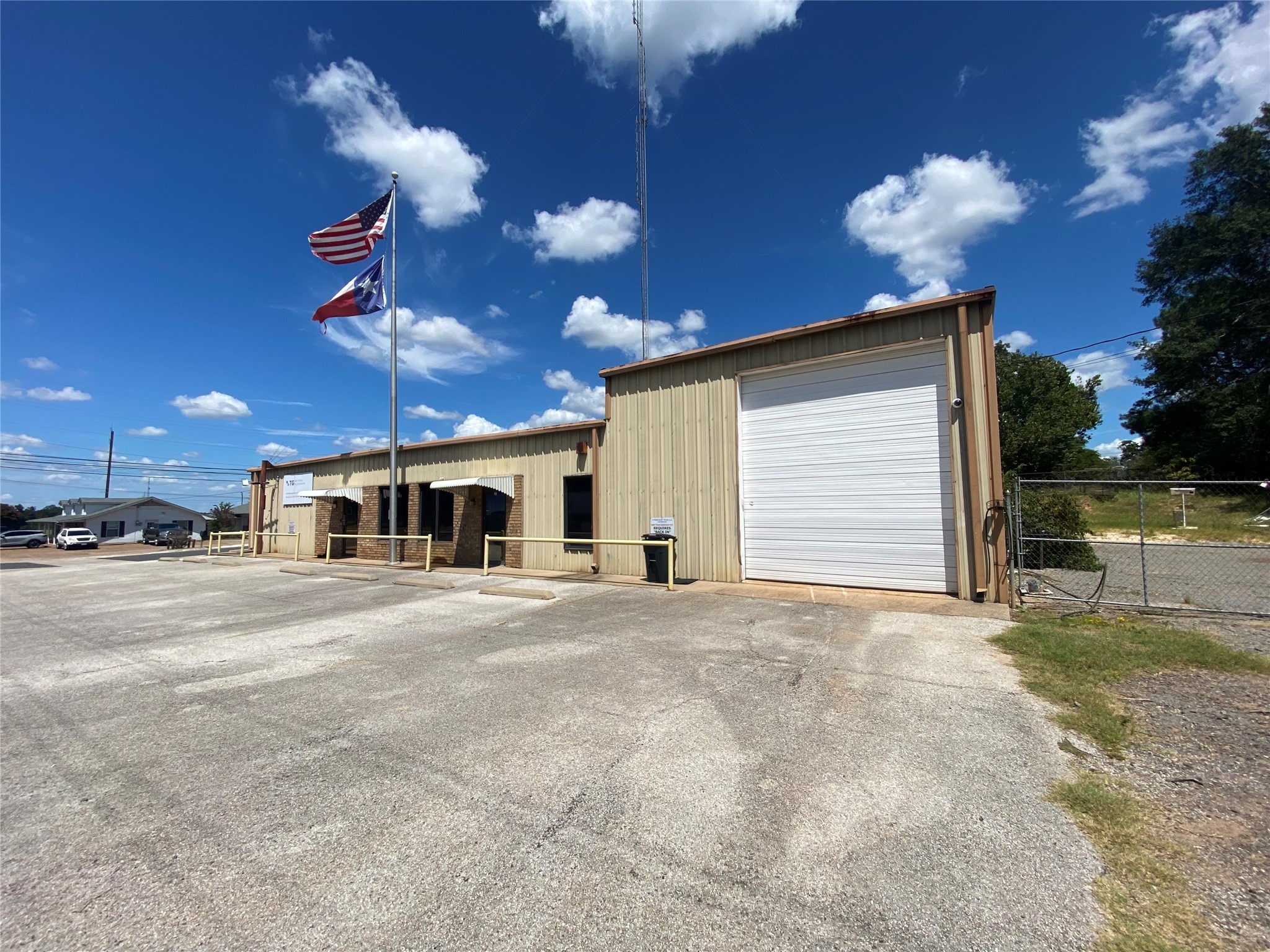 2300 Tx-322 Henderson TX 75652