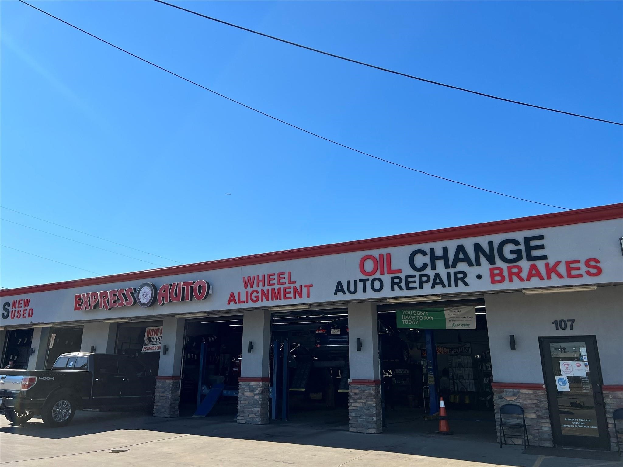 109 N Story Road Irving TX 75061