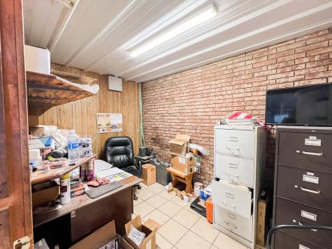 1106 W Main Street Olney TX 76374