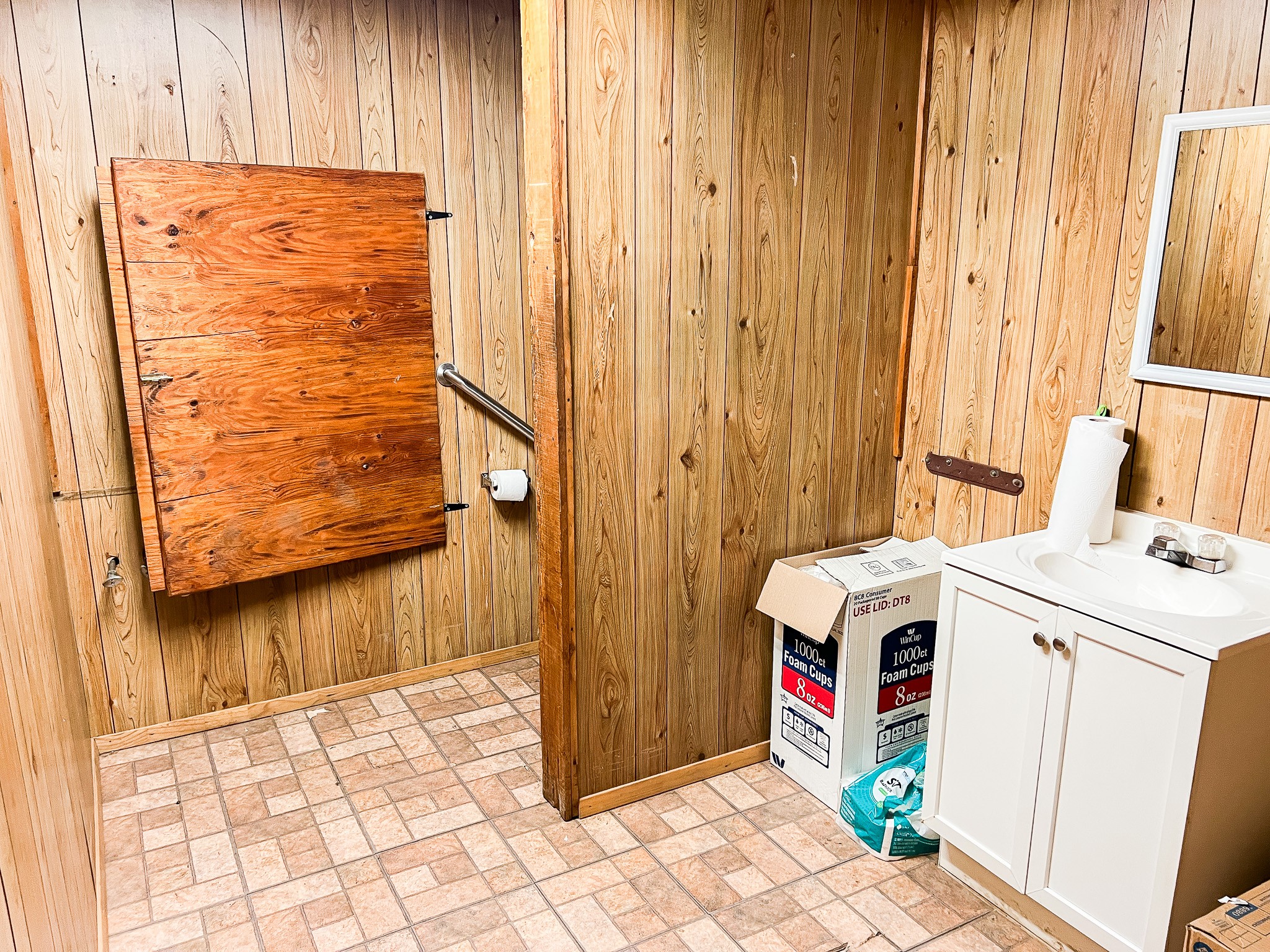 1106 W Main Street Olney TX 76374