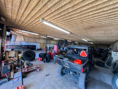 1106 W Main Street Olney TX 76374
