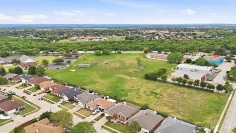 2045 Green Oaks Boulevard SE Arlington TX 76017