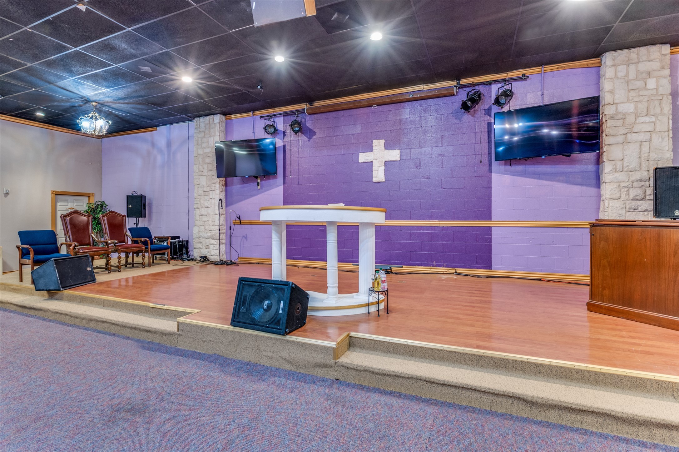 3407 N Westmoreland Road Dallas TX 75212