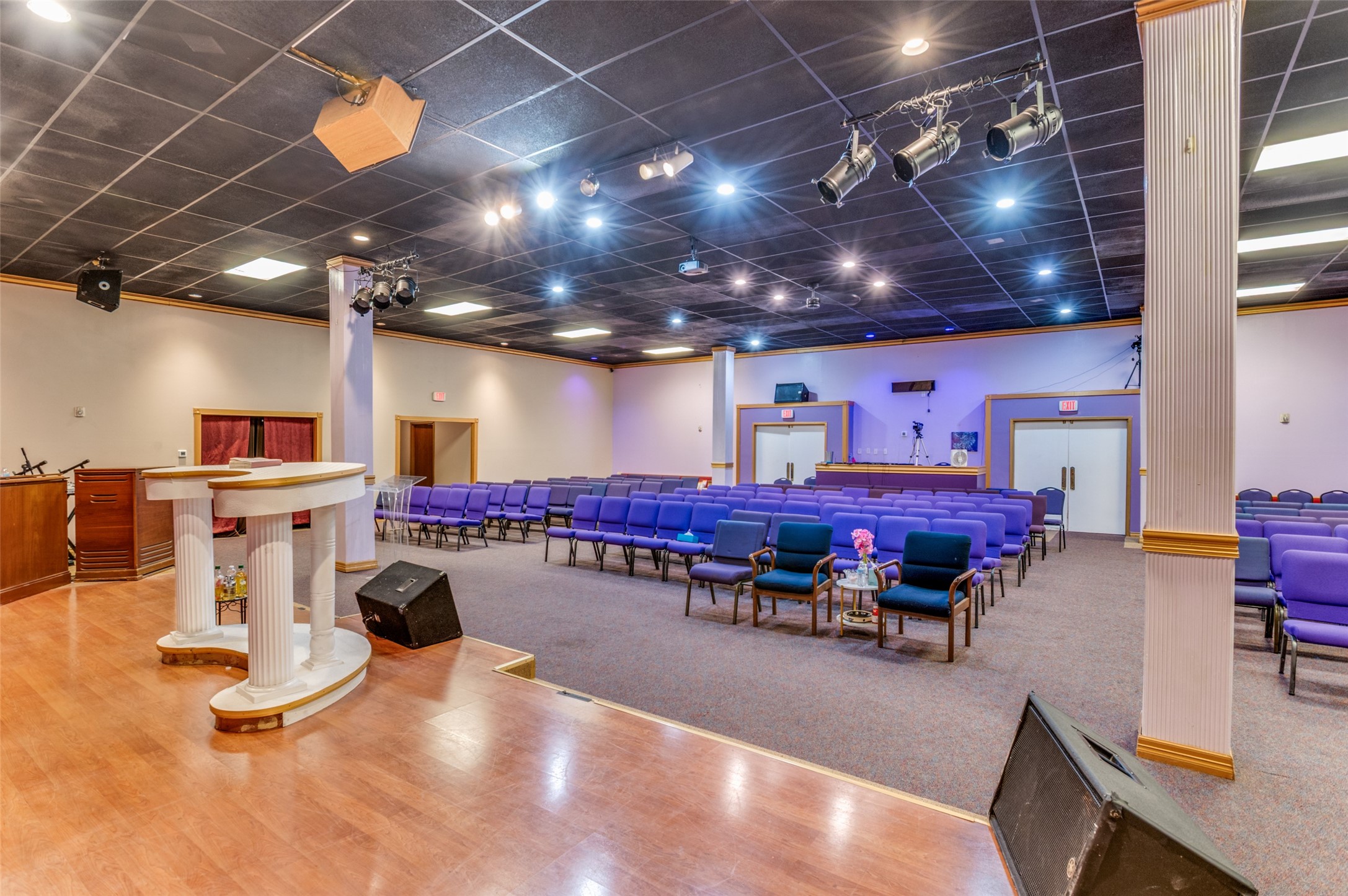 3407 N Westmoreland Road Dallas TX 75212