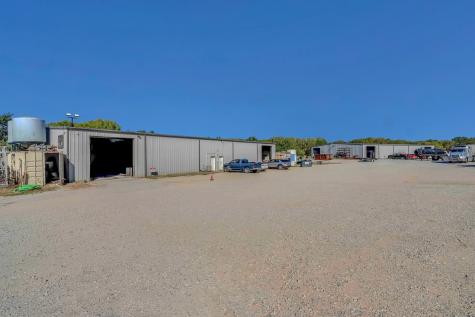 2522 N Highway 287 Decatur TX 76234