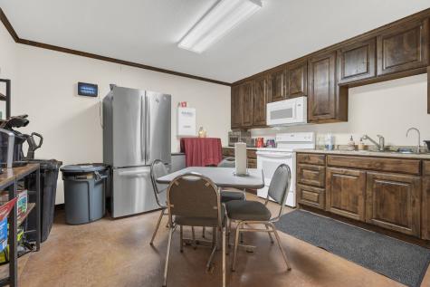 2522 N Highway 287 Decatur TX 76234