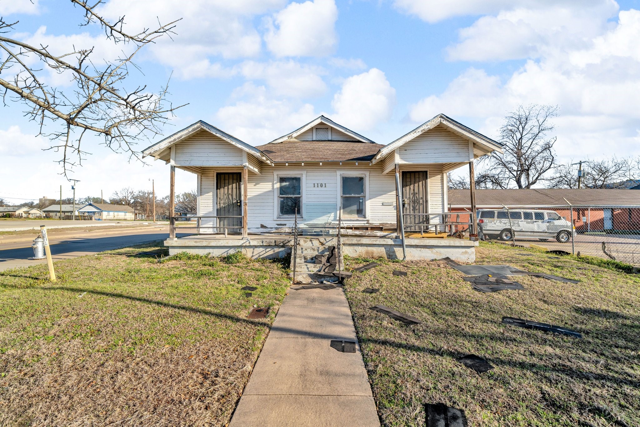 1101 E Rosedale Street Fort Worth TX 76104