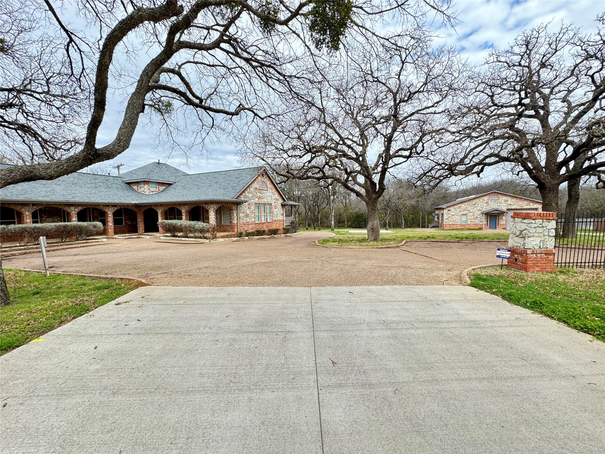 703 Main Street Lake Dallas TX 75065