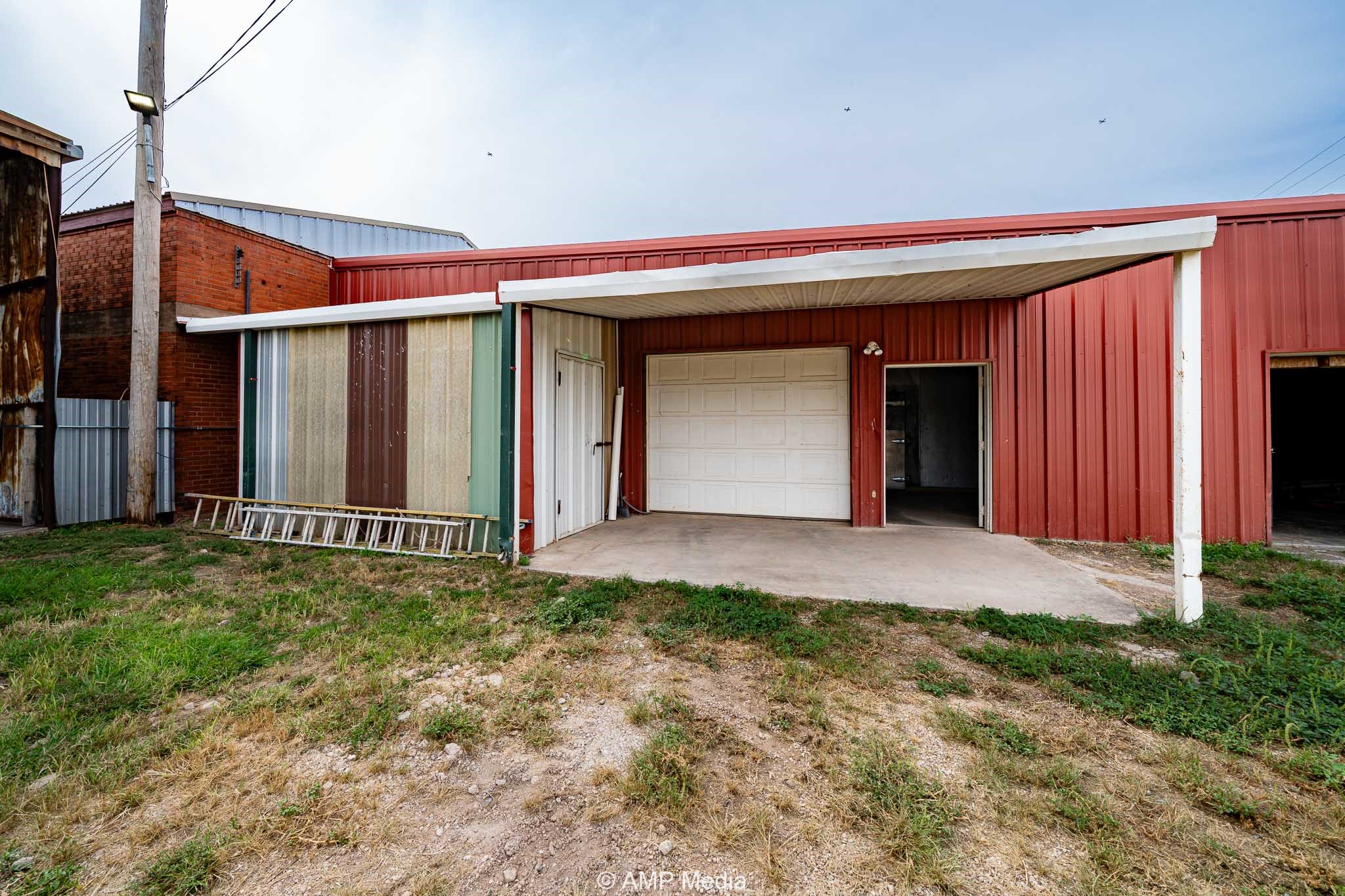 211 N Swenson Street Stamford TX 79553
