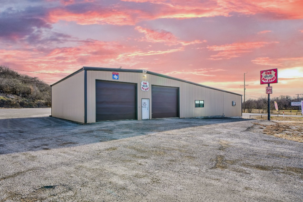 164 Us Highway 380 W Graham TX 76450