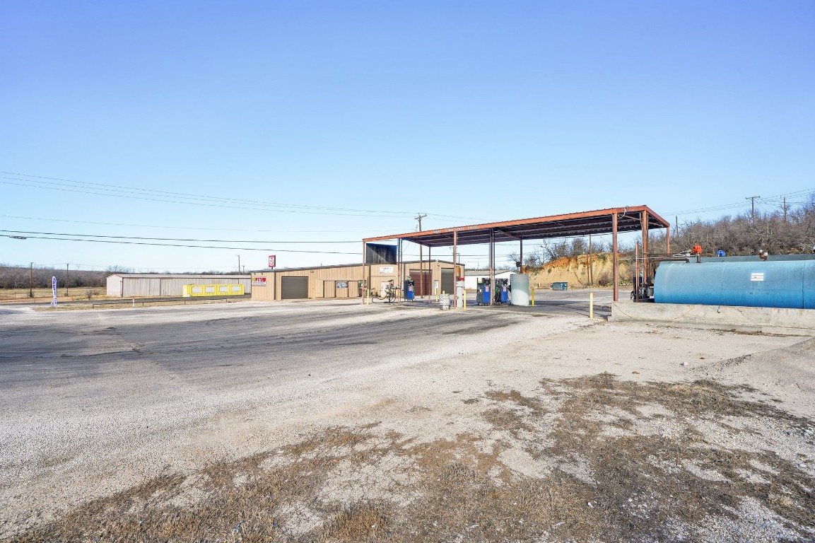164 Us Highway 380 W Graham TX 76450