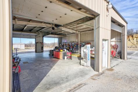 164 Us Highway 380 W Graham TX 76450