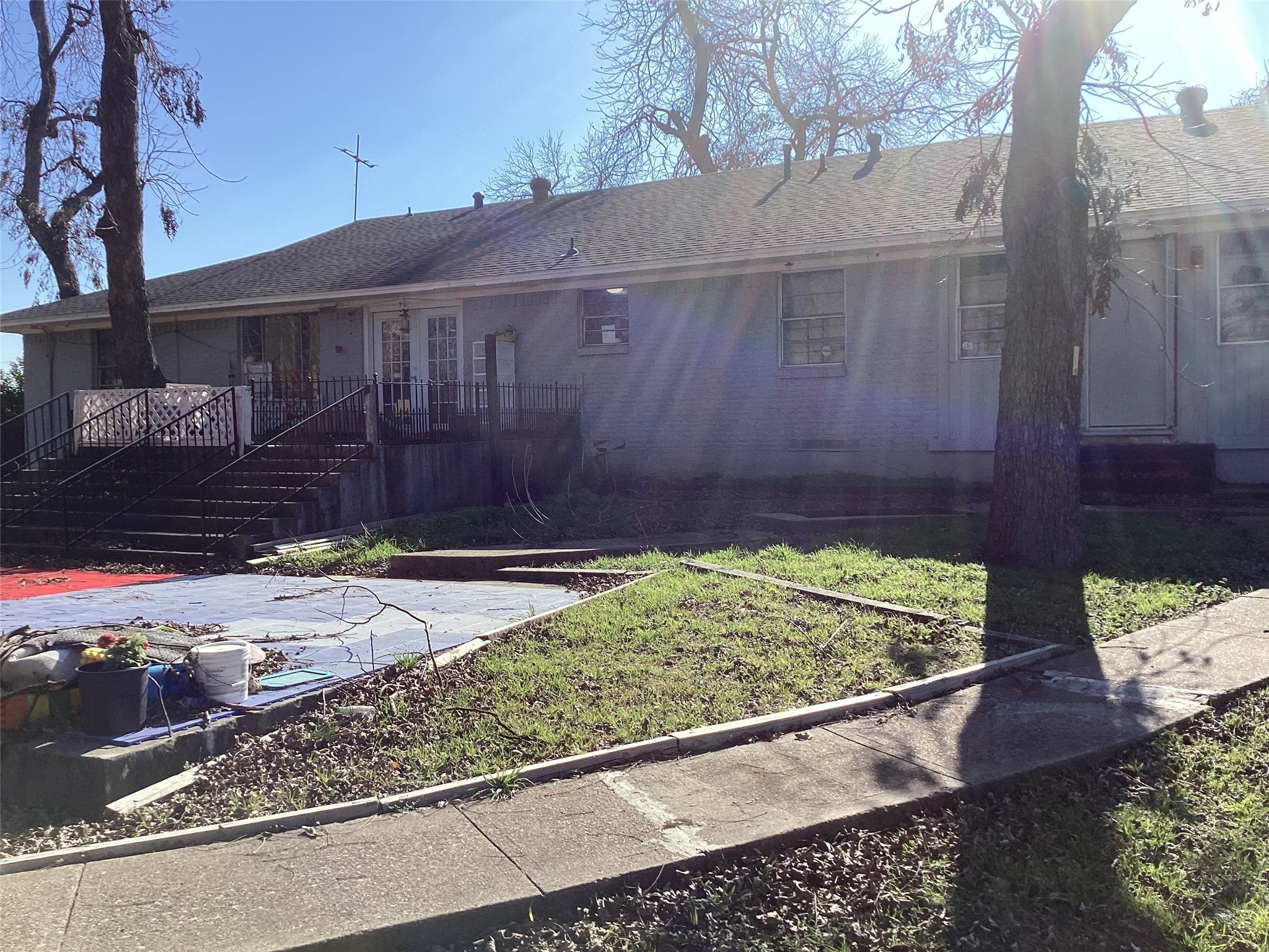 1123 E Ledbetter Drive Dallas TX 75216