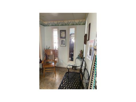 215 Main Street SW Ennis TX 75119
