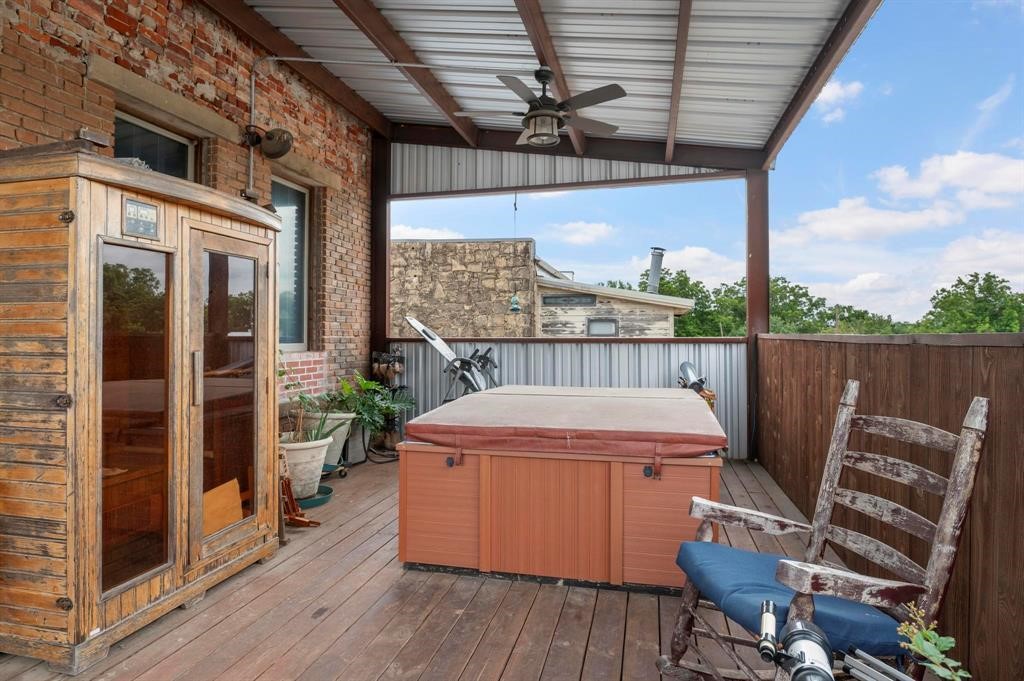 414 Main Street Windom TX 75492