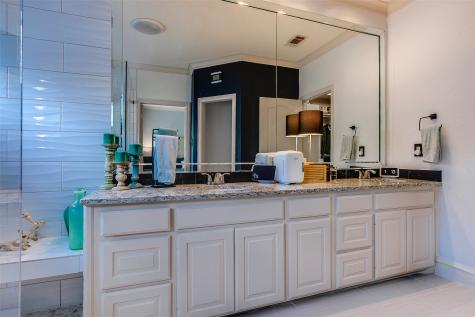 5006 Cedar Springs Road Dallas TX 75235