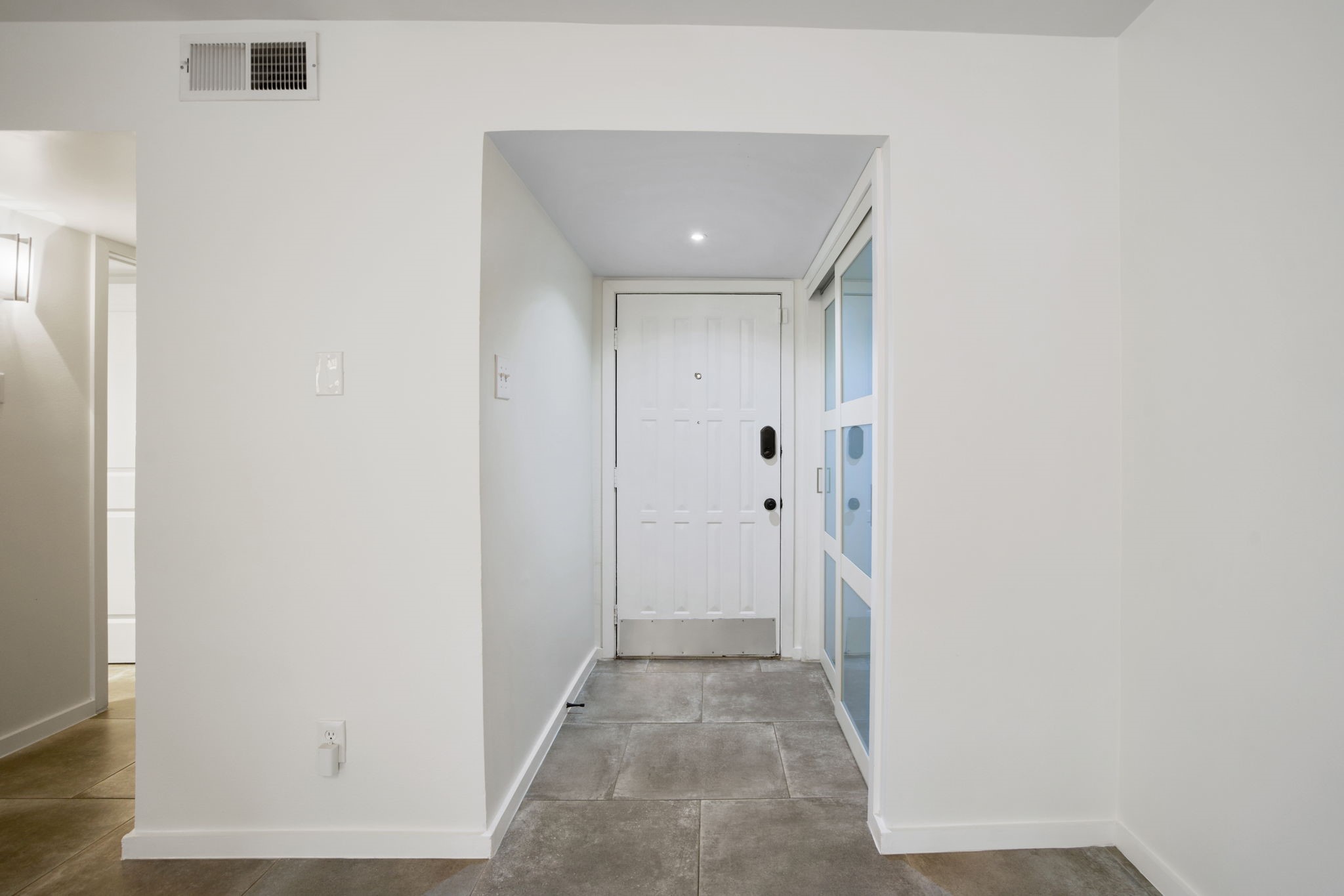 2505 Wedglea Drive Dallas TX 75211