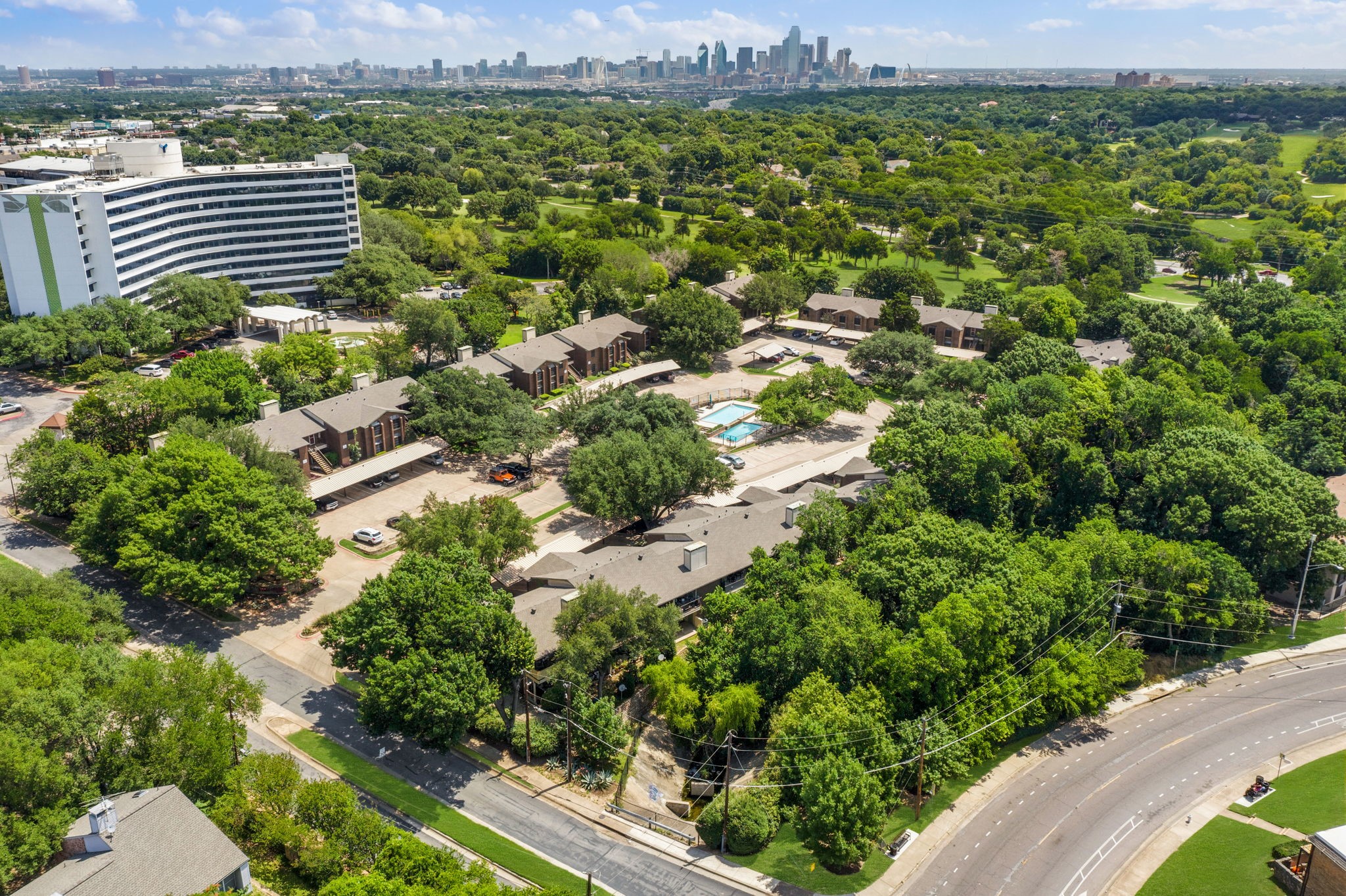 2505 Wedglea Drive Dallas TX 75211