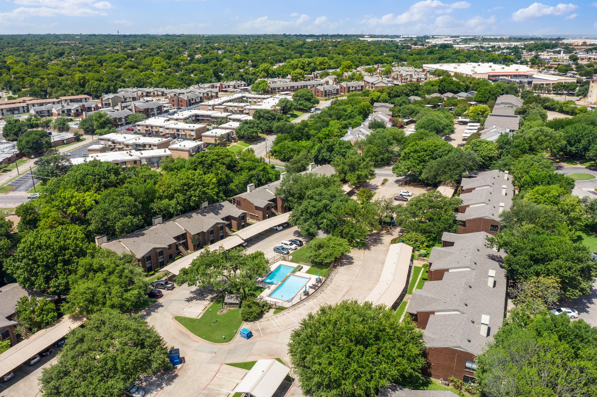 2505 Wedglea Drive Dallas TX 75211