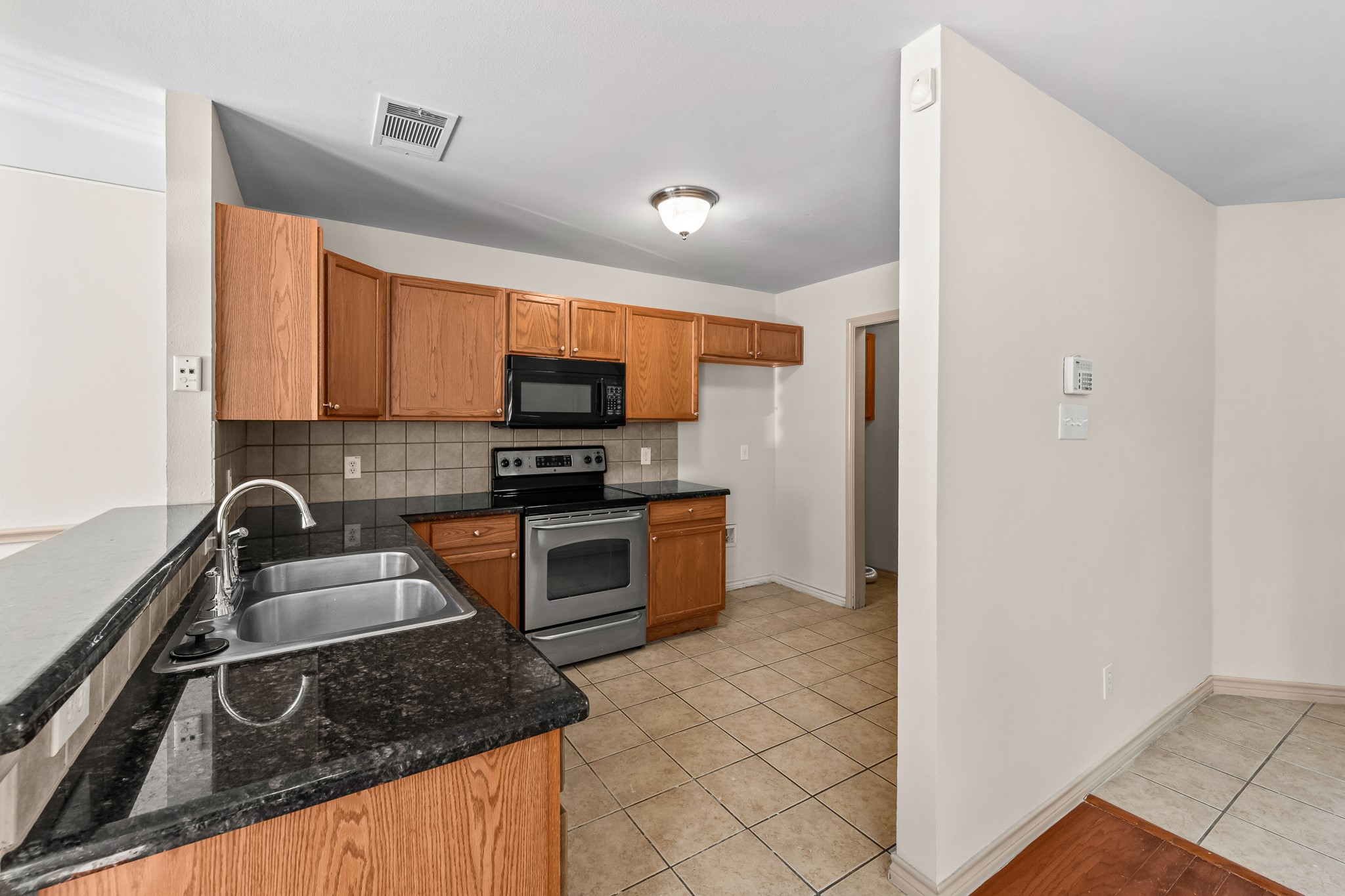 12626 Bay Avenue Fort Worth TX 76040