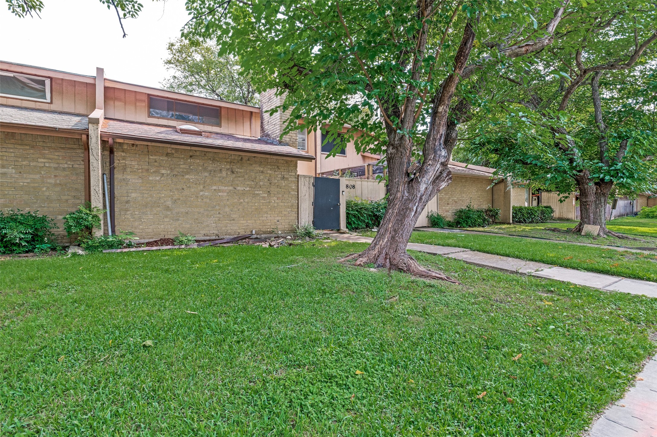 5808 Harvest Hill Road Dallas TX 75230