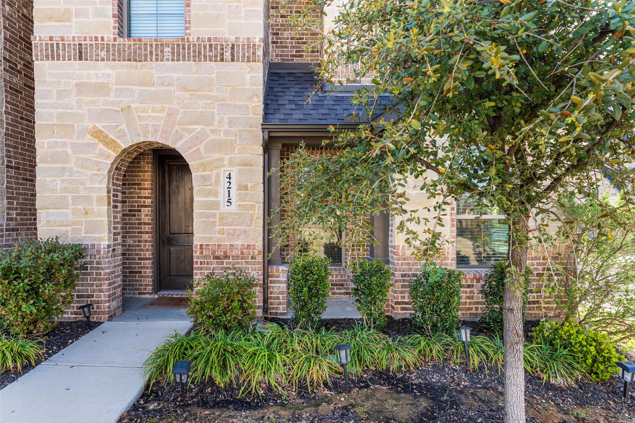 4215 Swinley Forest Drive Arlington TX 76017